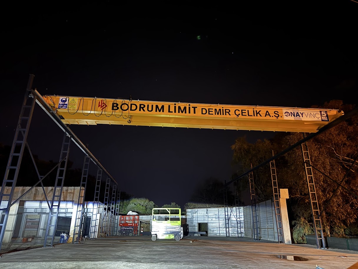 Çift Kiriş Köprülü Tavan Vinci